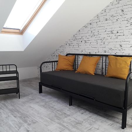 8X8 Tetoter Apartman Szegedin Exterior foto
